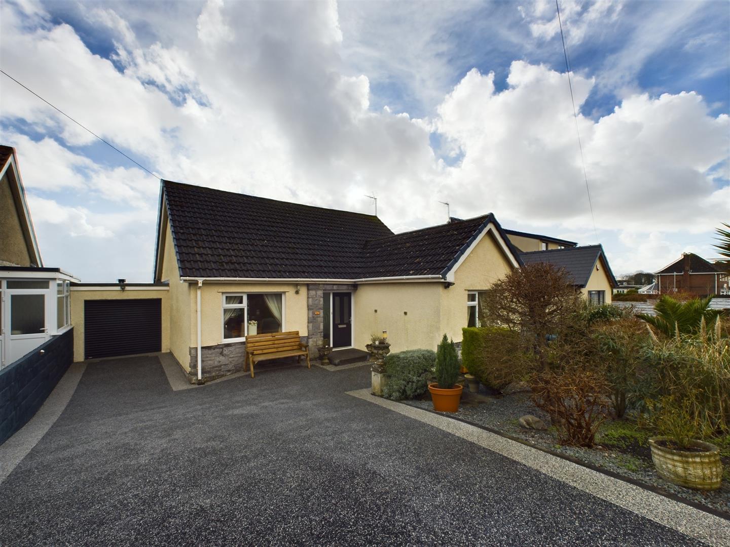 Danygraig Avenue, Porthcawl McHattons Estate Agents, Bridgend